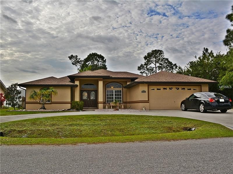 1st image of 23141 Lindale Ave