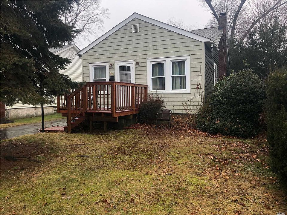 2nd image of 54 Princeton Ave