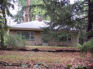 430 Barker St, Girard, PA 16417
