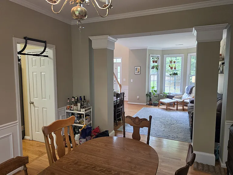 5 Spreading Oak Ct — Photo 17