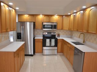 12600 SW 5th Ct APT 415L, Pembroke Pines, FL 33027