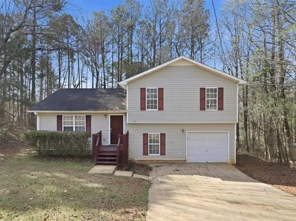 419 Tommy Thompson Way, Whitesburg, GA 30185