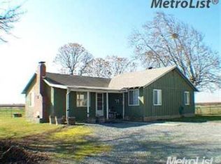 16645 S Seidner Ave, Escalon, CA 95320