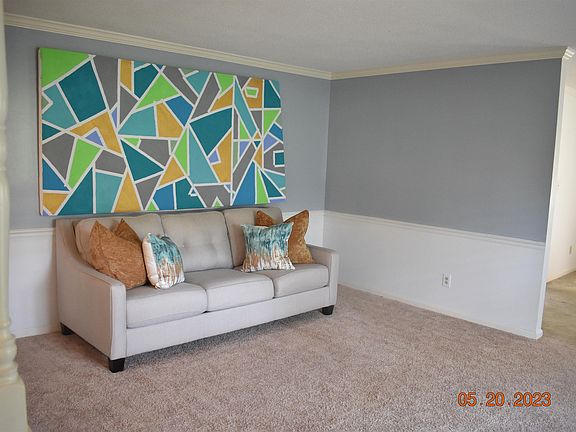 3rd image of 2035 Grayson Valley Dr