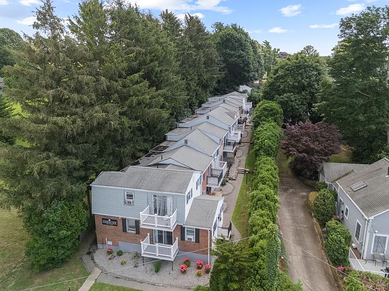 360 Thames St — Photo 31
