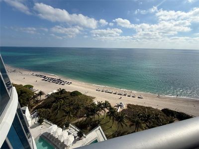 17001 E Collins Ave #1404, North Miami Beach, FL, 33160