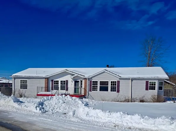 5 Connor Court, Winchester, NH 03470