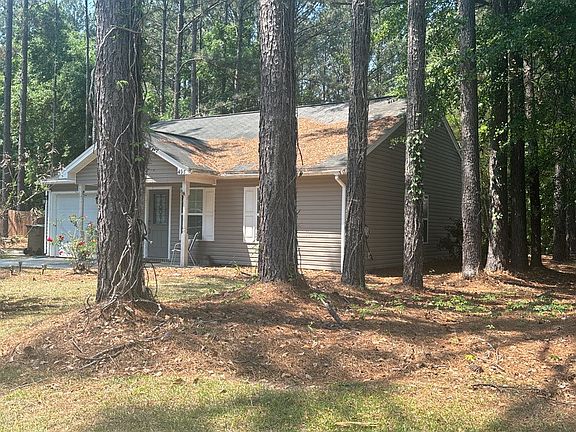 2nd image of 495 Shadowbrook Cir