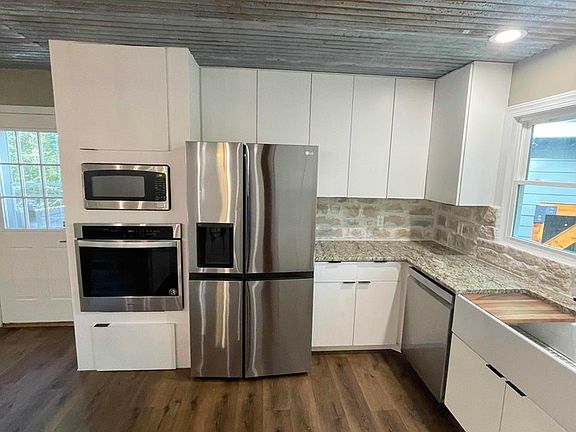4th image of 2110 Bracey Cir