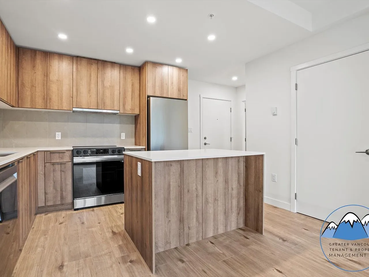 3594 Malsum Drive, North Vancouver — Photo 4
