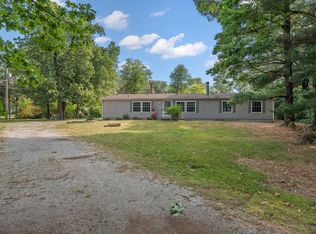 4714 E 1022 N, Demotte, IN 46310