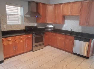 4232 N Troy St APT 2, Chicago, IL 60618