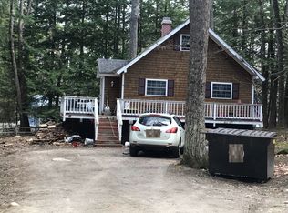4 Rainbows End, Hillsboro, NH 03244