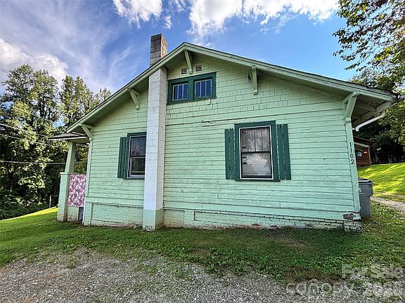 2nd image of 1102 Regal Pl NW