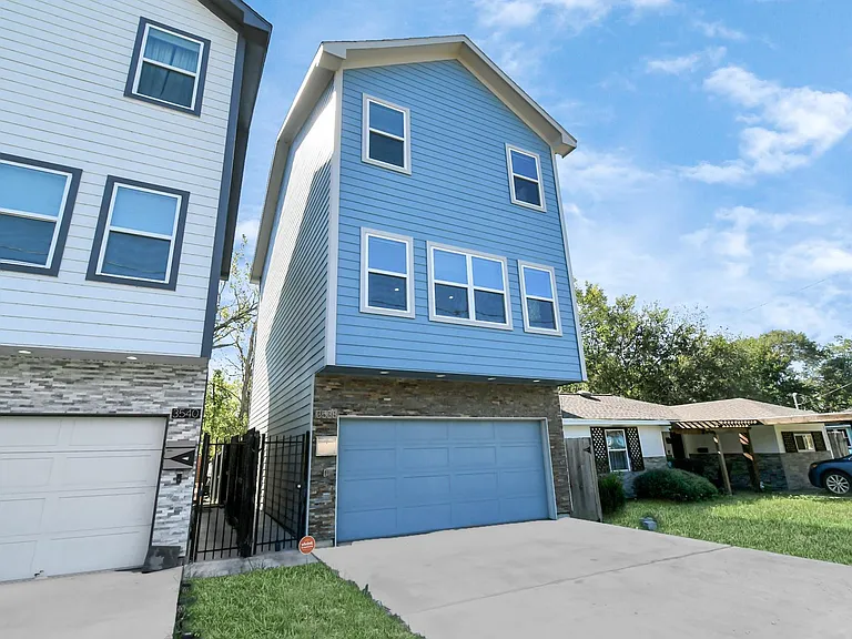 3538 Noah St — Photo 29
