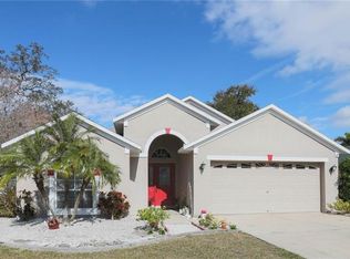 817 Duval Ct, Safety Harbor, FL 34695