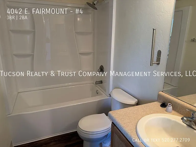 4042 E Fairmount St #4 — Photo 6