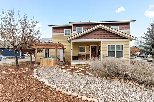 1710 N Taylor Cir Photo 1