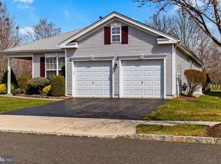 1 Colonial Way, Allentown, NJ 08501