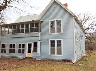 306 Pecan St, Roxton, TX 75477
