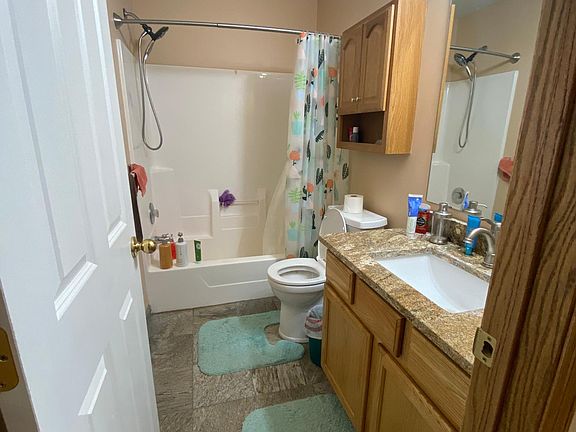 4th image of 15300 Flower Way