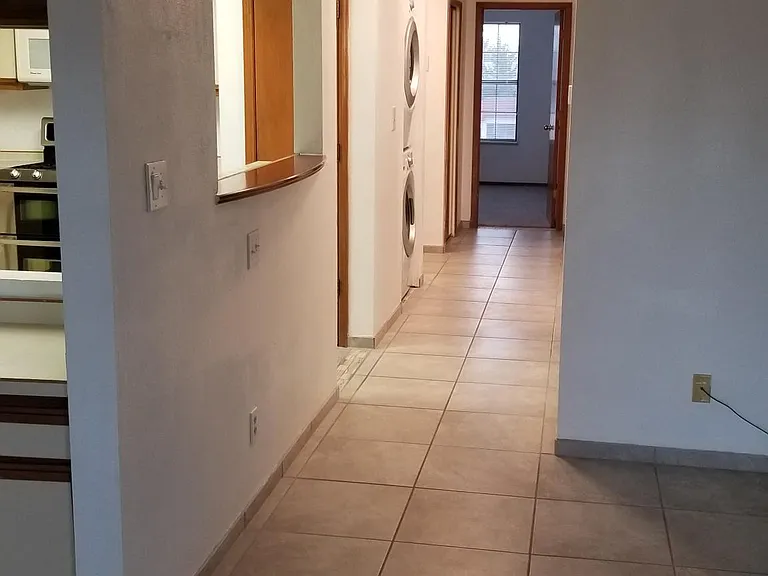 835 Country Club Dr SE #2A — Photo 8