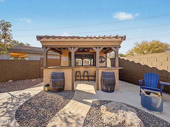 4th image of 2836 E JJ RANCH Road
