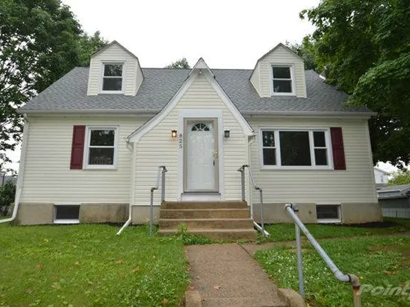 825-829 N Oswego St, Allentown, PA 18109