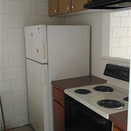 3rd image of 1007 E Holland Ave