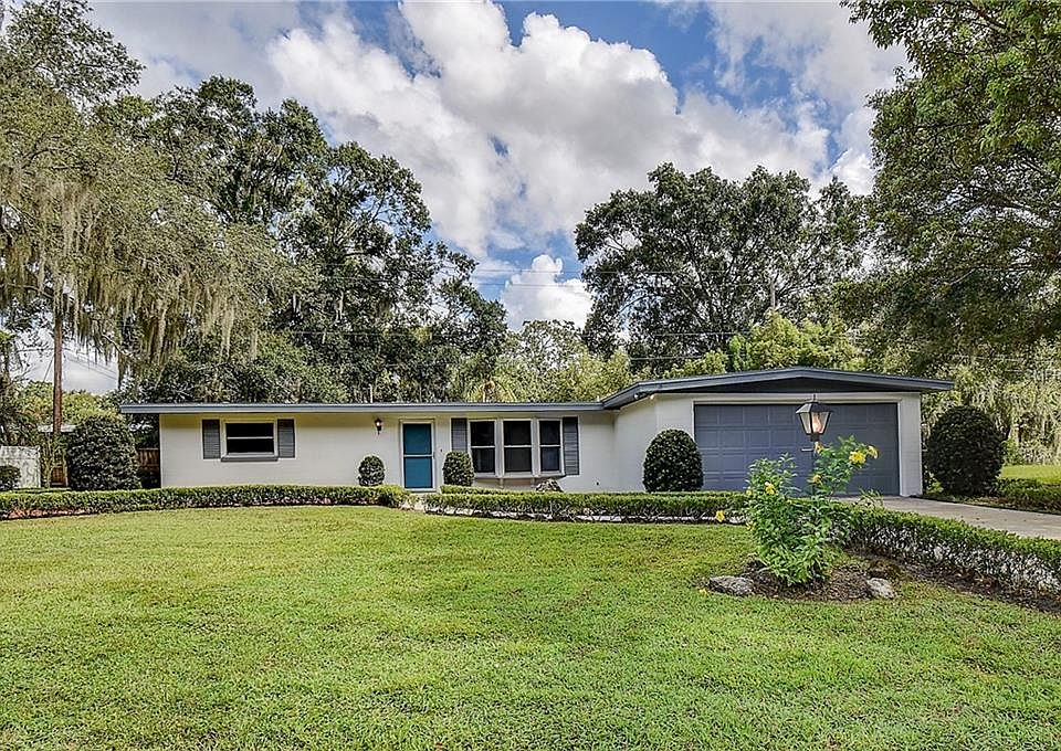 1st image of 1006 W River Dr