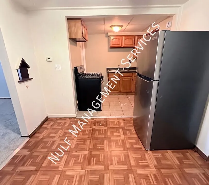 189 Oxford Dr