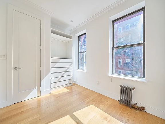 2nd image of 325 E 83rd St APT 2A