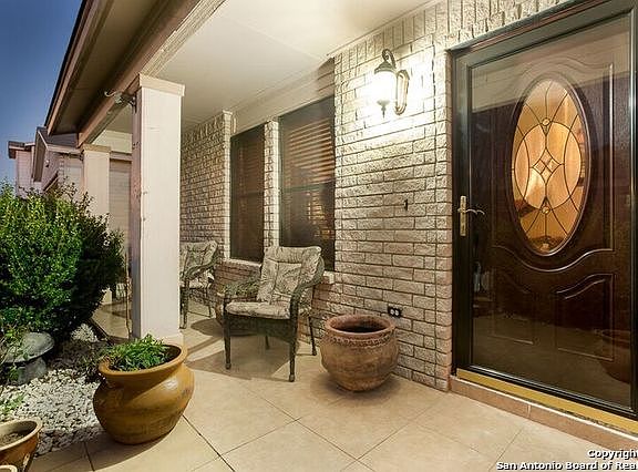 4th image of 213 Gatewood Fls