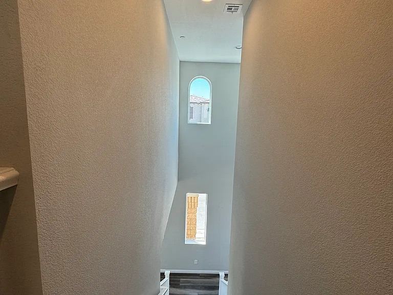 8564 Luse St — Photo 6