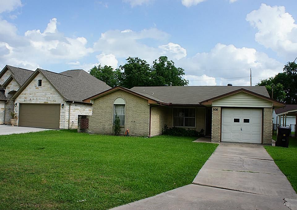1st image of 506 Avenue I