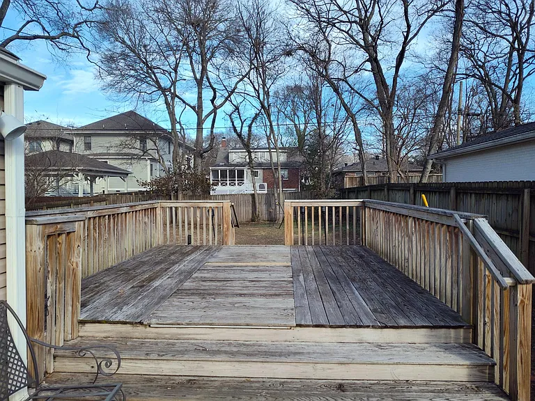 2518 Sunset Pl — Photo 22