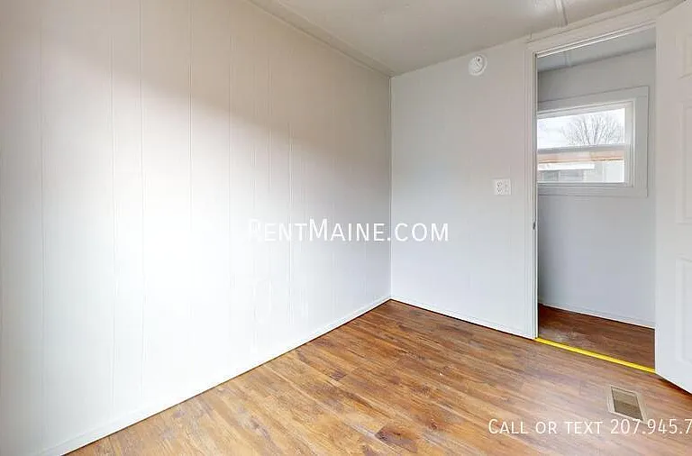 681 Main Rd N #14 — Photo 10
