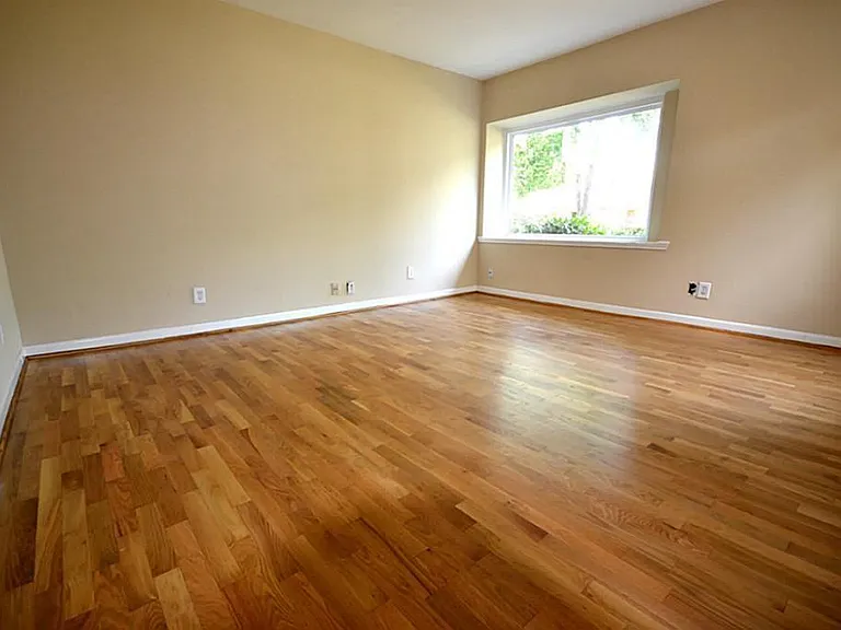 11211 Ash Creek Dr — Photo 14