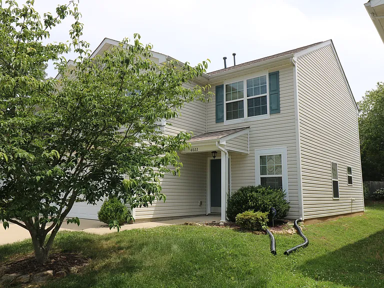 4022 Linsbury Ct — Photo 4