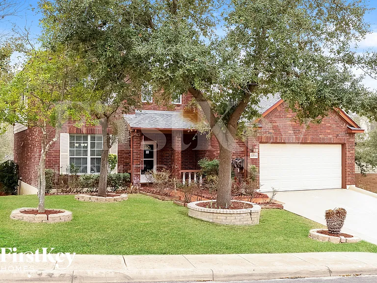20930 Pedregoso Ln — Photo 3