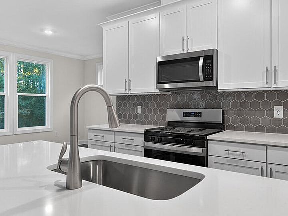 6th image of this home