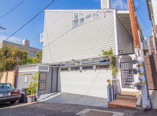 229 4th Pl, Manhattan Beach, CA 90266
