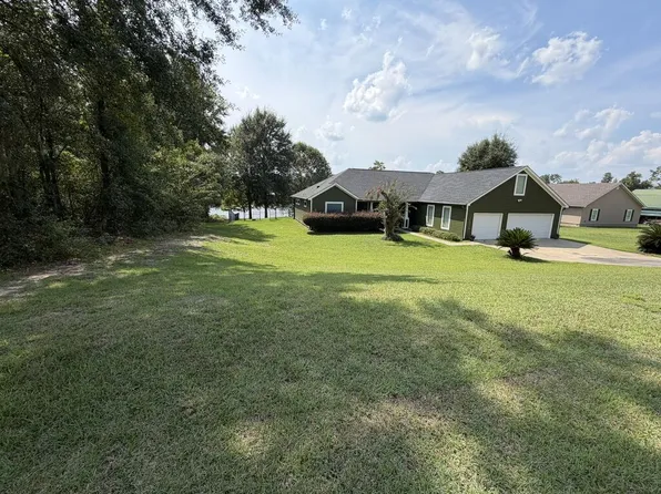 2854 Stapleton Dr, Donalsonville, GA 39845