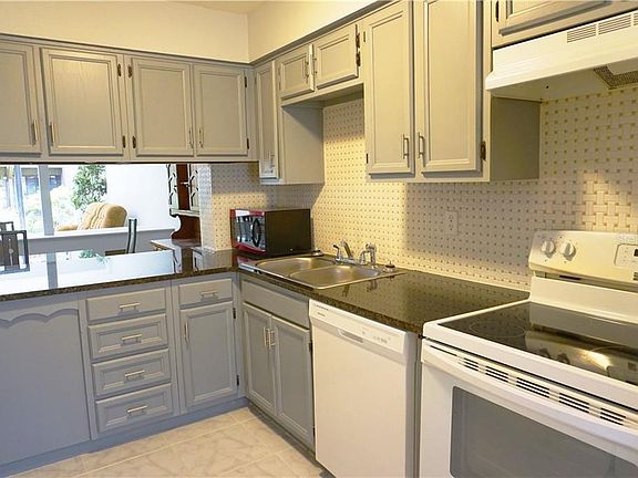 5th image of 5312 Pebble Beach Dr #D