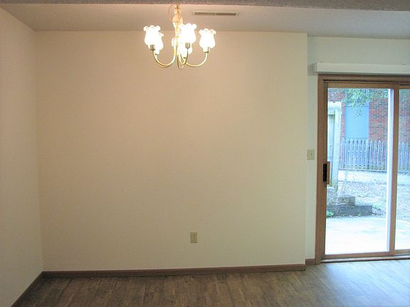 5th image of 1616 Anthony St APT 102