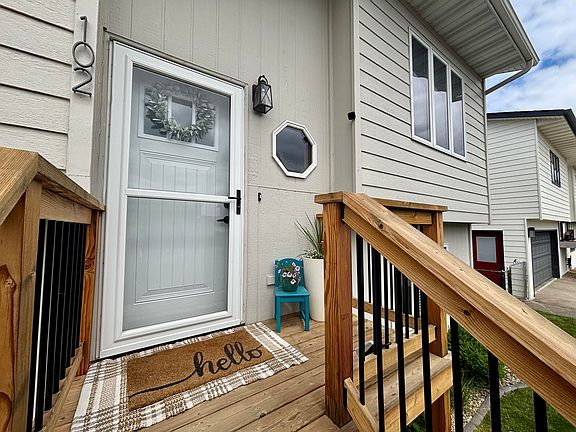2nd image of 102 Village Dr