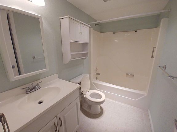 3rd image of 443 Lake Dora Dr #443