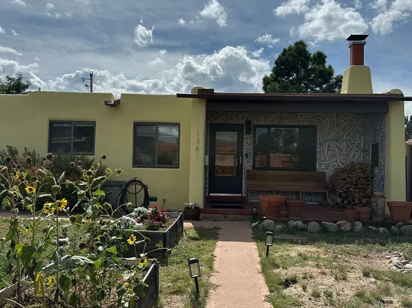 1361 Santa Rosa Dr, Santa Fe, NM 87505