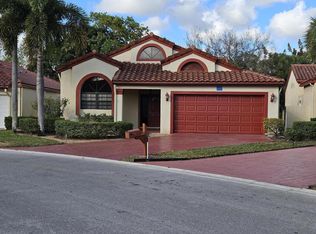 147 Island Way, Greenacres, FL 33413