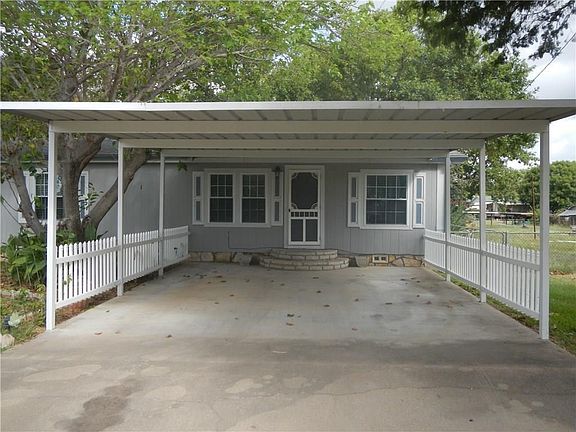 2nd image of 4314 Basswood Ct